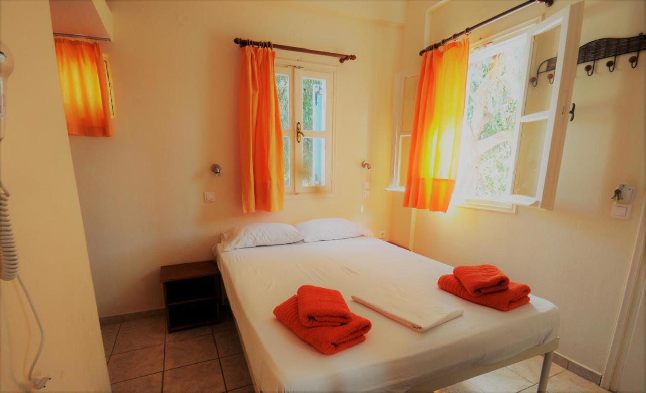 Santorini Camping/Rooms Fira  Luaran gambar