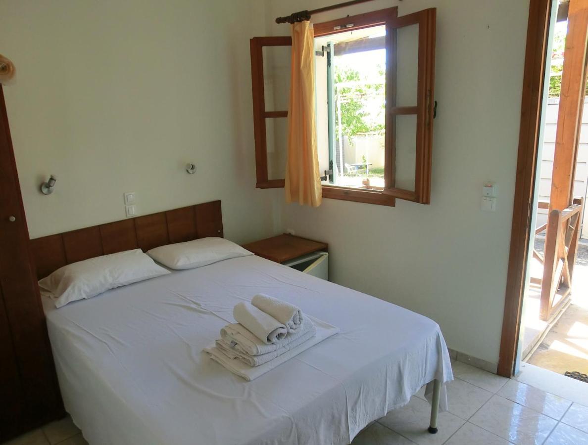 Santorini Camping/Rooms Fira  Luaran gambar